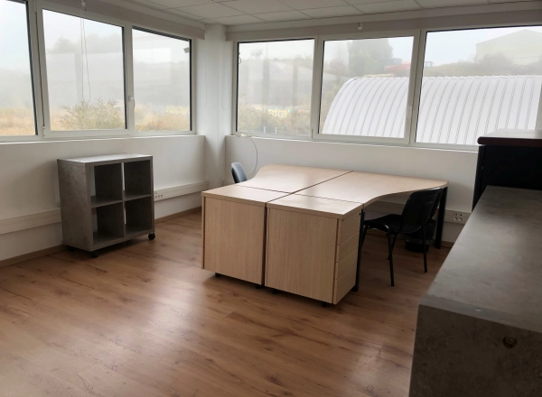 Bureau B03 - Location de bureaux à Caen